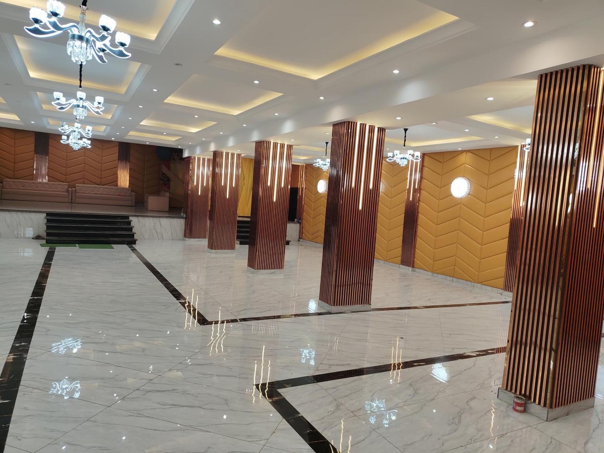 Hotel Dev International Khalilabad ภายนอก รูปภาพ
